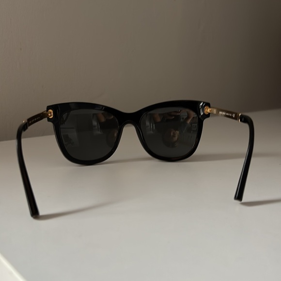 Gorgio Armani sunglasses model AR8011 - Picture 6 of 10